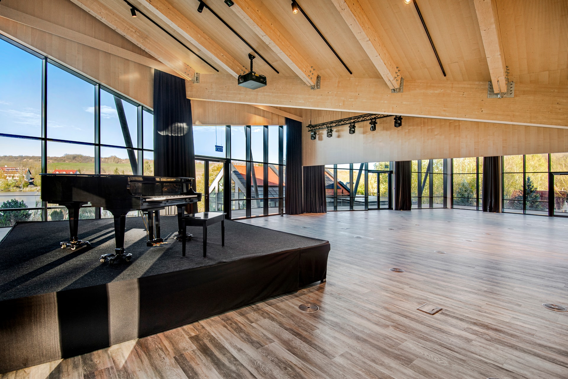 Rendezvényterem belülről